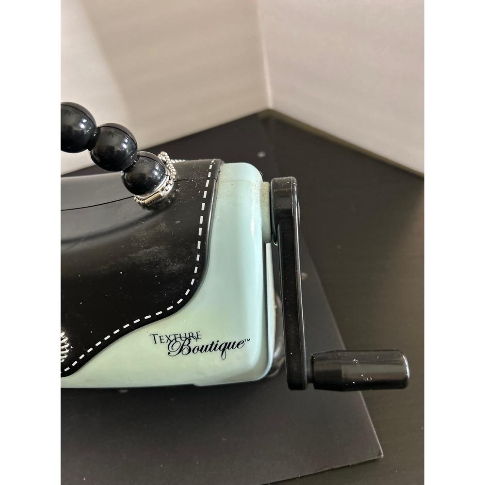 Embossing Machine ONLY Mint Green Purse Style Texture Boutique Sizzix Crafting - Picture 11 of 11